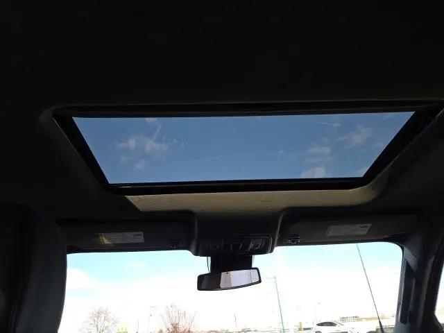 2026 GMC Sierra 2500HD Crew Cab, Standard Bed, SLT, 4WD