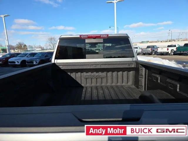 2026 GMC Sierra 2500HD Crew Cab, Standard Bed, SLT, 4WD