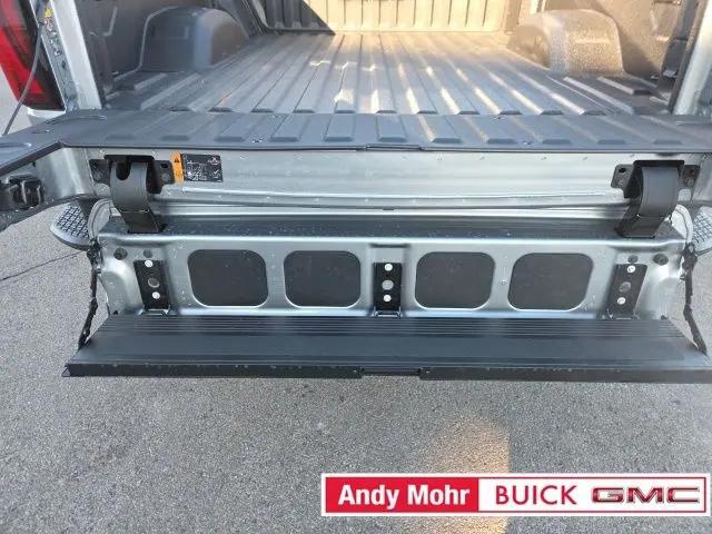 2026 GMC Sierra 2500HD Crew Cab, Standard Bed, SLT, 4WD