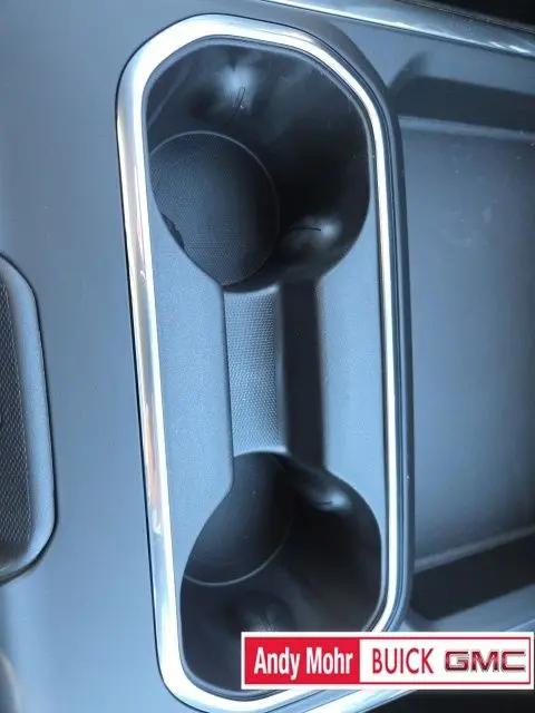 2026 GMC Sierra 2500HD Crew Cab, Standard Bed, SLT, 4WD
