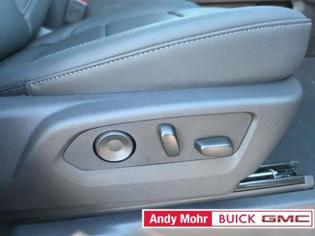 2026 GMC Sierra 2500HD Crew Cab, Standard Bed, SLT, 4WD