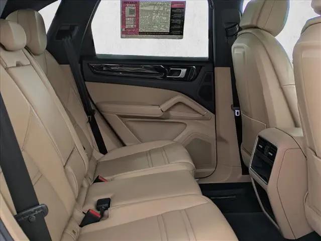 2021 Porsche Cayenne Cayenne