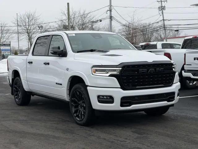 2026 Ram 1500 Limited Crew Cab 4x4 5'7" Box