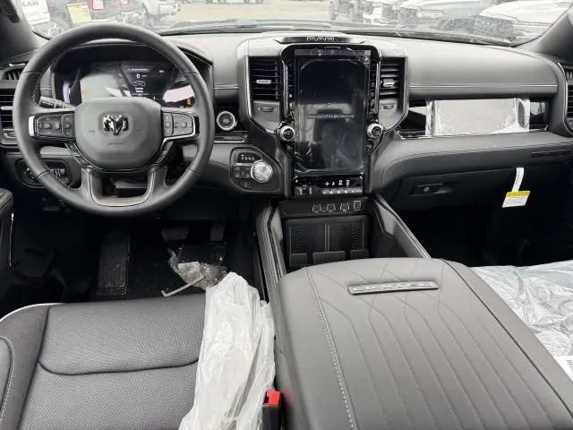 2026 Ram 1500 Limited Crew Cab 4x4 5'7" Box
