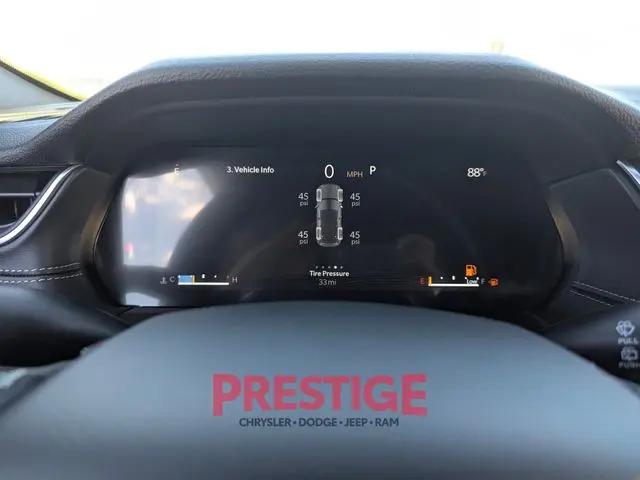 2026 Jeep Grand Cherokee Altitude 4x4