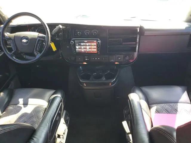 2022 Chevrolet Express Cargo Van RWD 2500 Extended Wheelbase WT