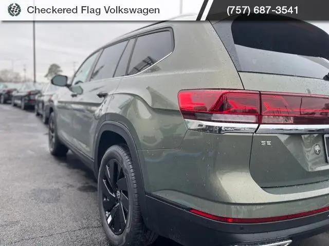 2026 Volkswagen Atlas SE with Technology