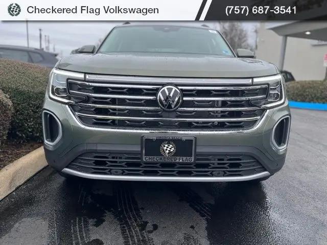 2026 Volkswagen Atlas SE with Technology