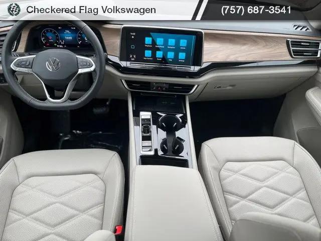 2026 Volkswagen Atlas SE with Technology