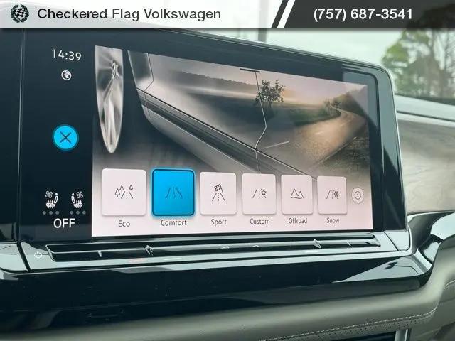 2026 Volkswagen Atlas SE with Technology