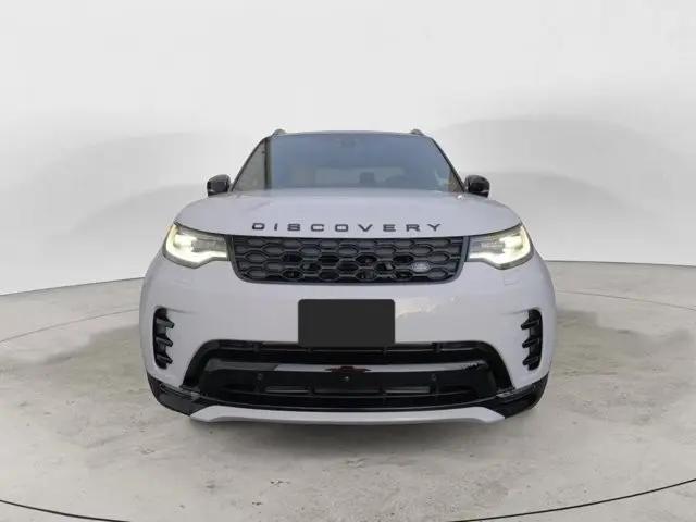 2025 Land Rover Discovery P360 Dynamic SE