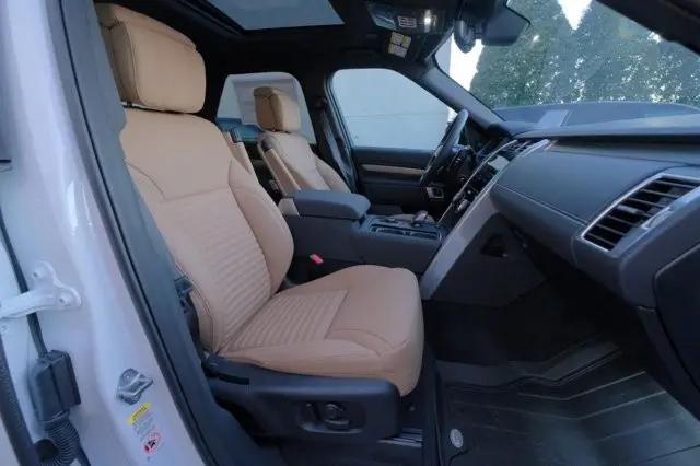 2025 Land Rover Discovery P360 Dynamic SE