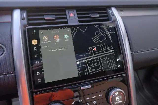 2025 Land Rover Discovery P360 Dynamic SE