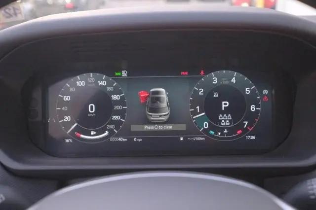 2025 Land Rover Discovery P360 Dynamic SE