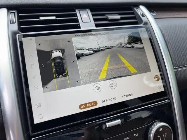 2025 Land Rover Discovery P300 Dynamic SE