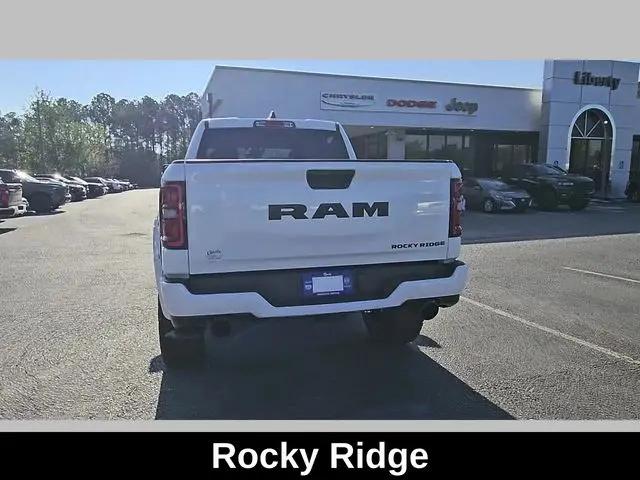 2026 Ram 1500 Big Horn Crew Cab 4x4 5'7" Box