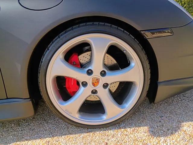 2005 Porsche 911 Carrera S