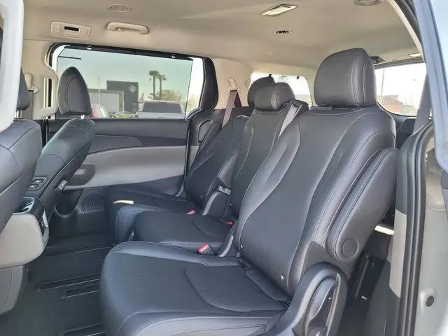 2026 Kia Carnival MPV EX
