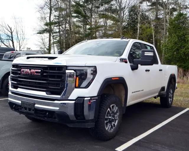 2024 GMC Sierra 3500HD 4WD Crew Cab Standard Bed Pro
