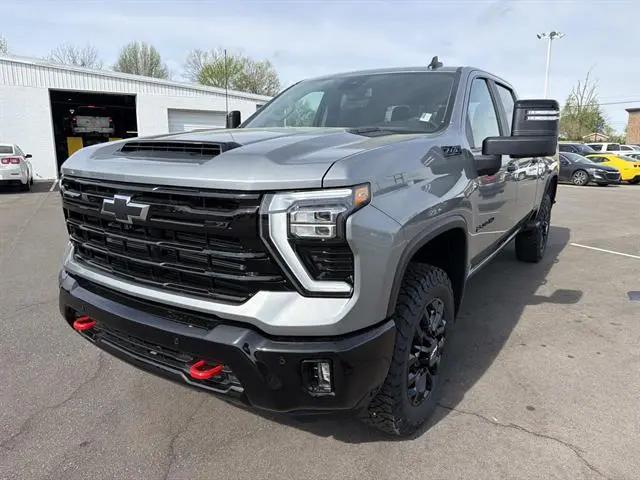 2026 Chevrolet Silverado 2500HD Crew Cab, Standard Bed, LT, 4WD