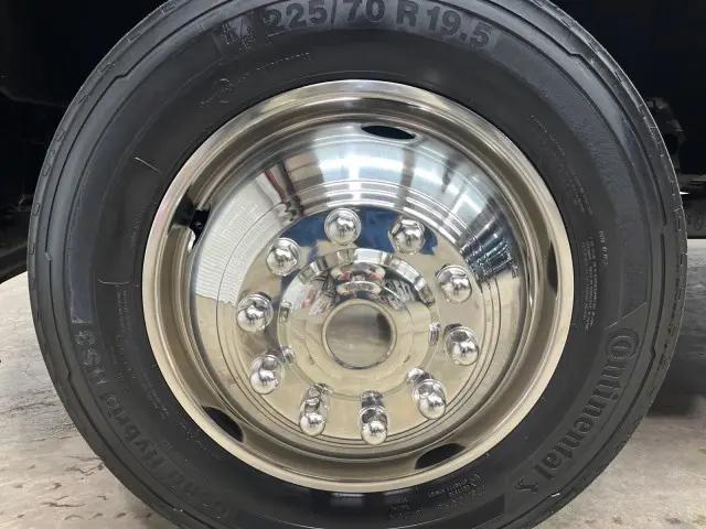 2024 Ford F-550 XL
