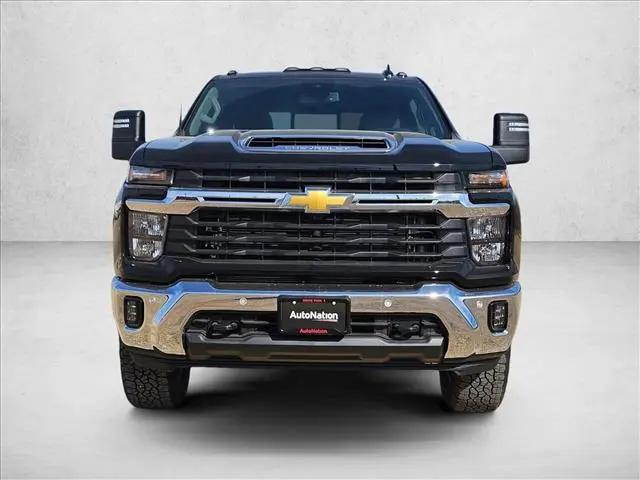 2026 Chevrolet Silverado 2500HD Crew Cab, Standard Bed, LT, 4WD