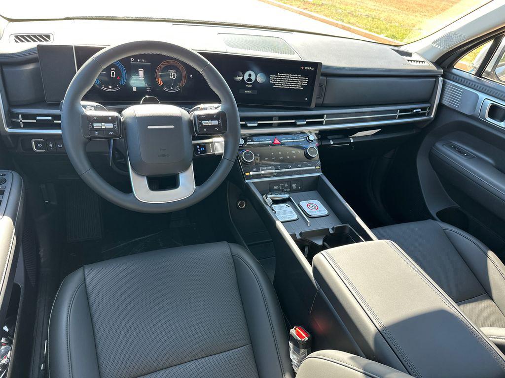 New 2026 Shimmering Silver HYUNDAI SEL FWD image 23
