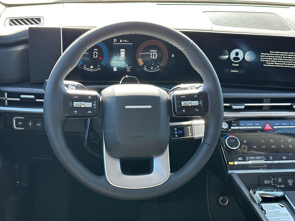New 2026 Shimmering Silver HYUNDAI SEL FWD image 24