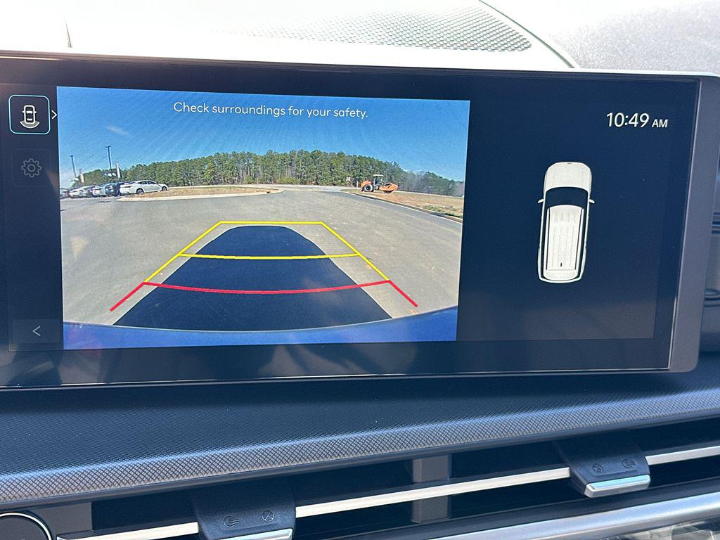New 2026 Shimmering Silver HYUNDAI SEL FWD image 29