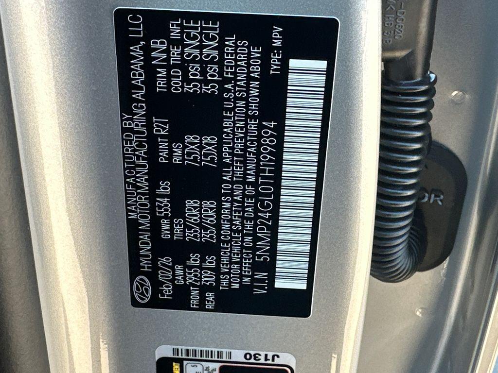 New 2026 Shimmering Silver HYUNDAI SEL FWD image 35