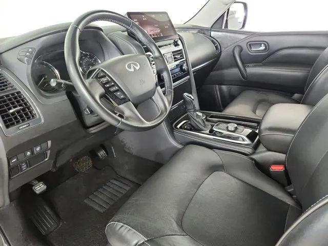 2024 INFINITI QX80 LUXE AWD