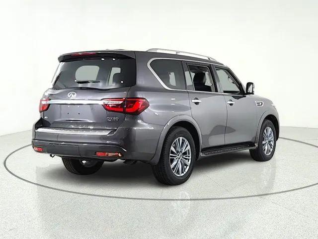 2024 INFINITI QX80 LUXE AWD