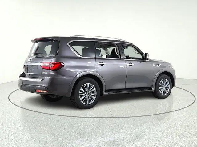 2024 INFINITI QX80 LUXE AWD