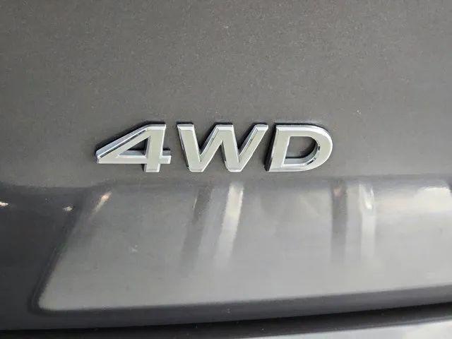 2024 INFINITI QX80 LUXE AWD