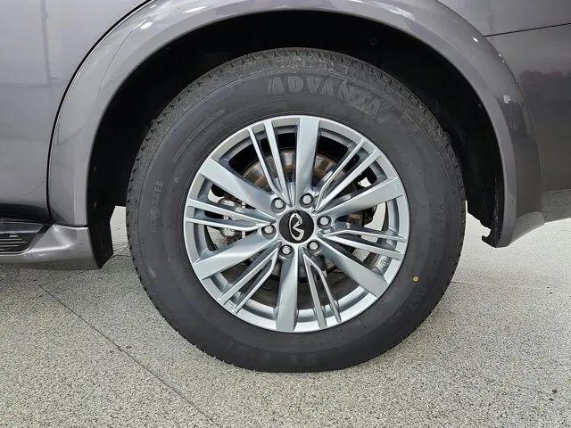 2024 INFINITI QX80 LUXE AWD