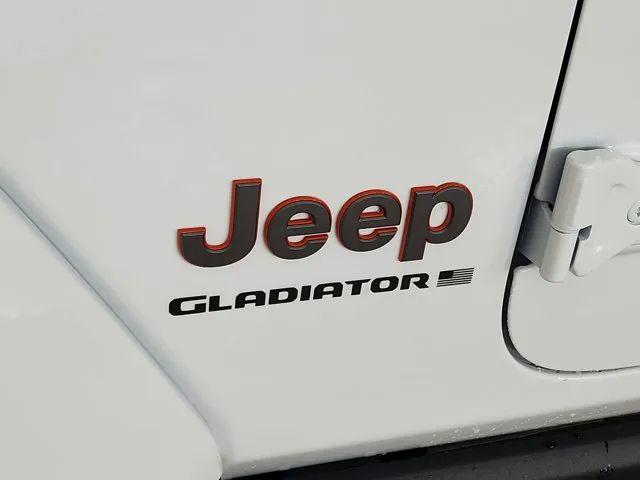 2026 Jeep Gladiator Sport