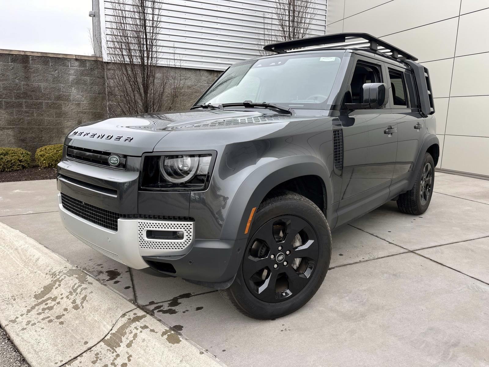 /2025 Land-Rover Defender