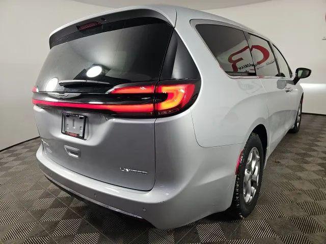 2024 Chrysler Pacifica Limited