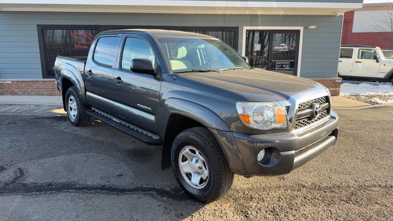 2011 Toyota Tacoma Base V6