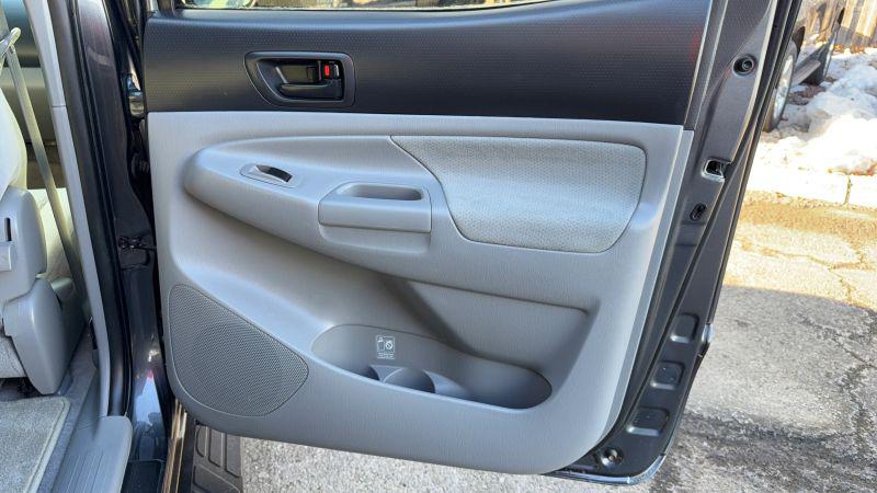 2011 Toyota Tacoma Base V6