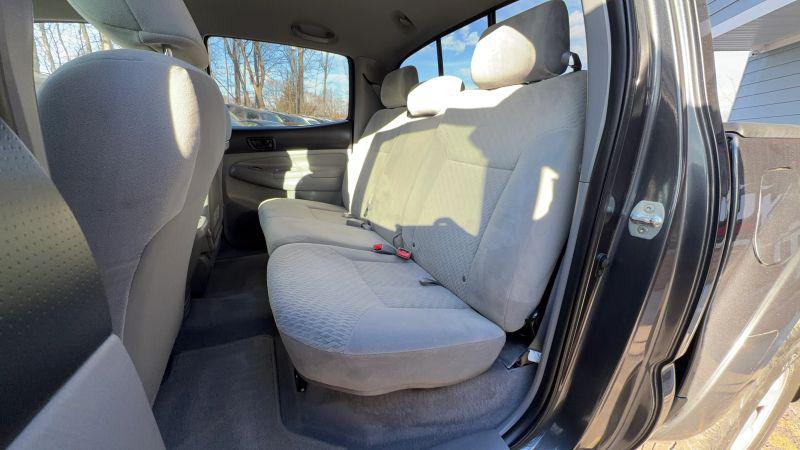 2011 Toyota Tacoma Base V6