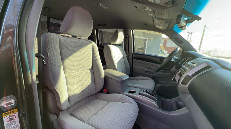 2011 Toyota Tacoma Base V6