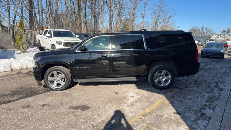 2016 Chevrolet Suburban LT