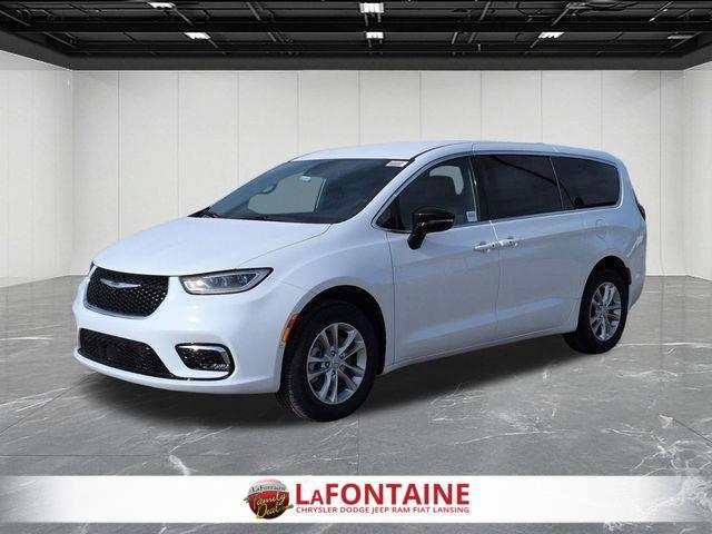 2026 Chrysler Pacifica Select AWD for sale in Lansing, MI