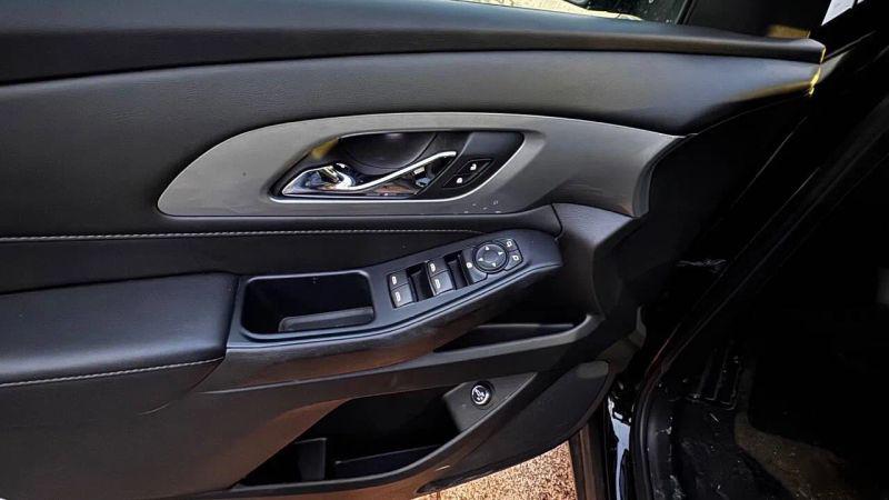2022 Chevrolet Traverse AWD LT Cloth