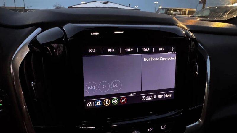 2022 Chevrolet Traverse AWD LT Cloth