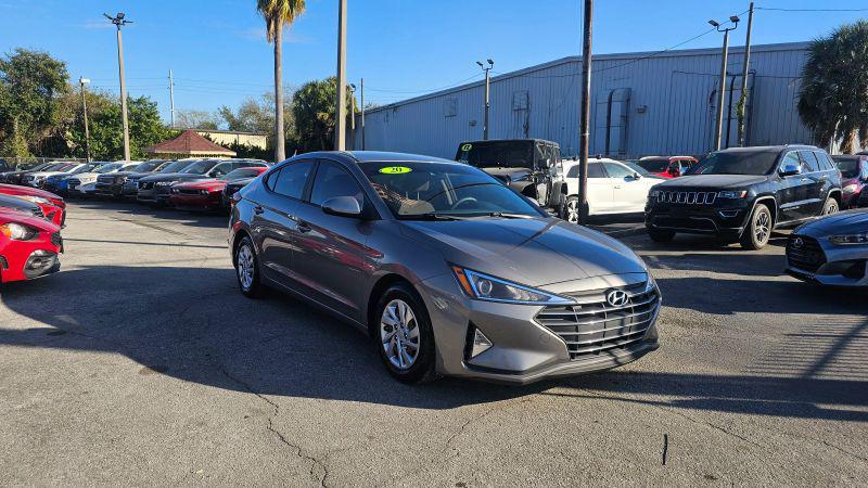 2020 Hyundai Elantra SE