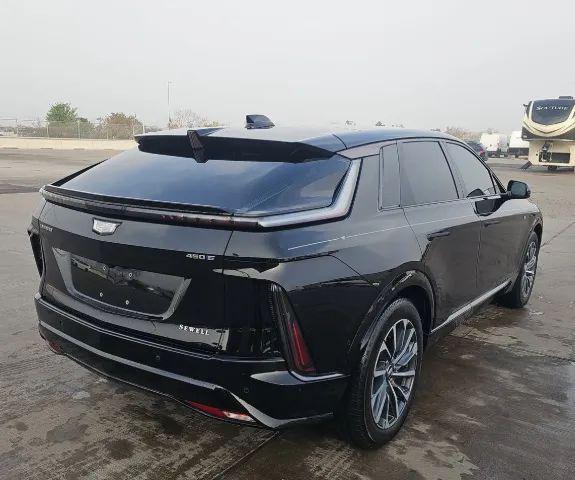 2024 Cadillac iQ Sport w/1SF