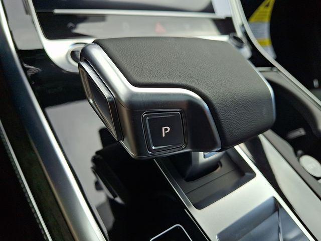 2026 Audi Q8 Premium Plus 55 TFSI quattro Tiptronic