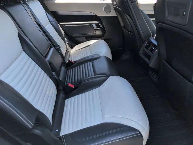 2022 Land Rover Discovery P360 S R-Dynamic